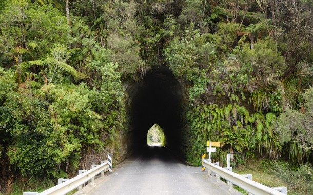 تونل سازی و فضاهای زیرزمینی